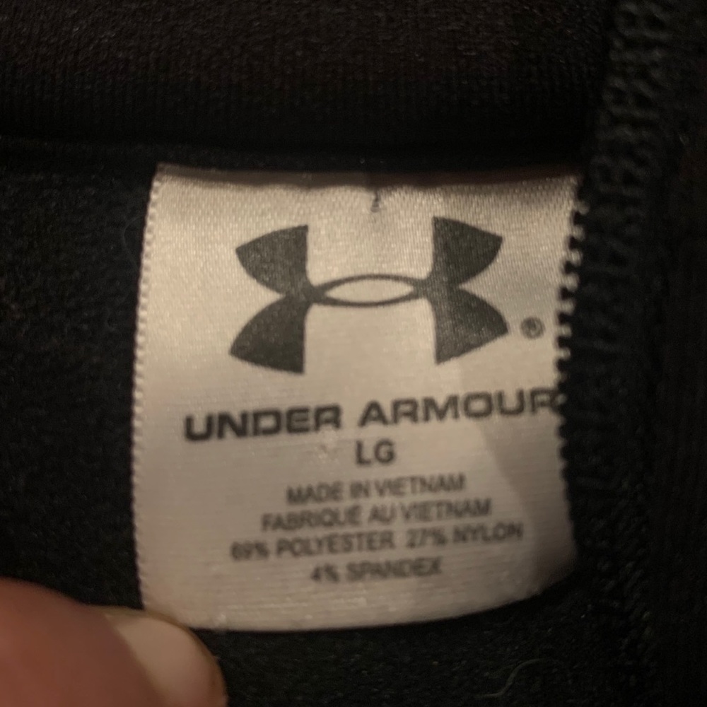 Under Armour pullover - Picture 2 of 2